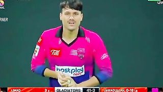 Unbelievable catch taken by Asif Ali