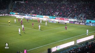 Viola Curls One Into the Top Corner _ Every Angle _ Serie A 2023_24(