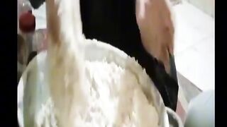 عجين الفايش