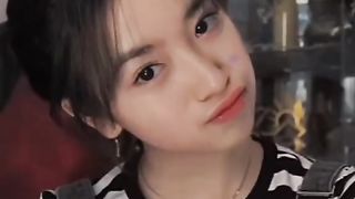 Cewek cantik Indonesia????????????❤❤