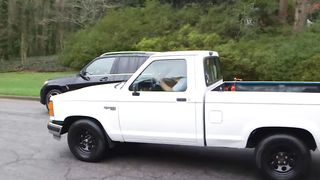 ANGRY ROAD RAGE FIGHT COMBAT BLOOD AND GORE VIOLENCE