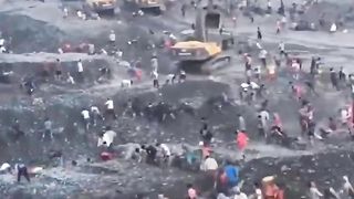 CHINA LOVES WORK.
