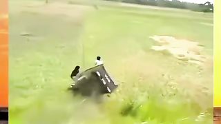 Random ni manusia????