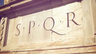 Що значить SPQR.