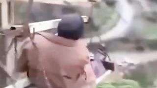 Бесстрашный дедушка в 90 лет спускается на зиплайне #trending #new #top #tiktok