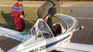Colomban CriCri Jet - First Flight with jets - Edith Piaf.
