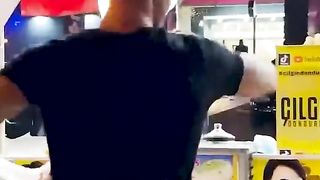 Çılgın_Dondurmacıda_Çılgın_İkili_????????????????????#shorts(720p). Upload