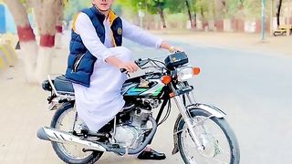 خان