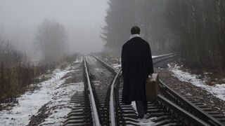 ЭТА ПЕСНЯ ПРО НАШУ ЮНОСТЬ!