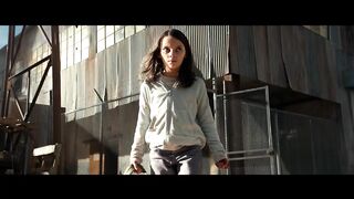 Laura vs Reavers - Fight Scene _ Logan (2017) Movie Clip HD 4K(720P_HD).