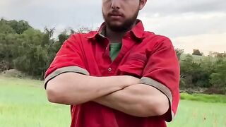 kkkkk….#agro #comedia #humor #roça #viral #caipira #youtubeshorts #fazenda #agriculture