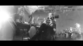 Otilia_-_Jaanu_Jaanu___Official_Video(360p).
