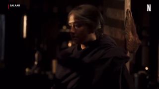 Prabhas__FIERY_ENTRY_SCENE_in_SALAAR!(720p).