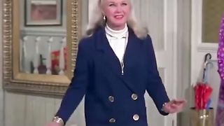 Lucille Ball dances "The Charleston" with her daughter Lucie Arnaz and close friend Ginger Rogers in 1971.