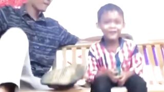 si adek terlalu semangat