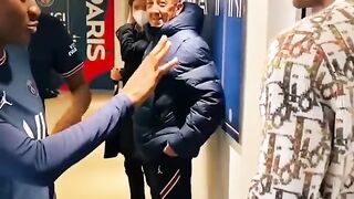 Kylian Mbappe congratulates PSG_s Feminine after UCL match