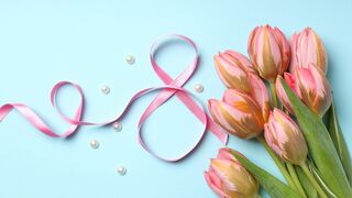 ПЕСНЯ ДЛЯ ЛЮБИМЫХ НА 8 МАРТА!