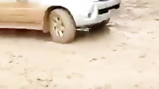 Kharab halatof road