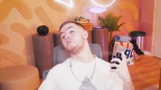 QUI S’ECHAPPERA DE LA PRISON ? Avec Doigby, Valouzz, Dobby, Timoute, Kaatsup (Prison Life 2)
