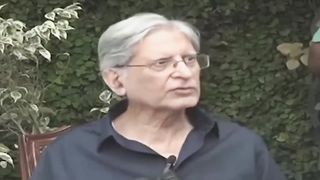 Aitzaz Ahsan's Expert Analysis on Bushra Bibi and Imran Khan's Nikah Case Decision _ Capital TV.