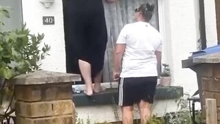 The door is closed funny woman loose anything ????????