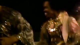 Earth, Wind & Fire - Boogie Wonderland (Official Video).