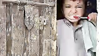 Kiya ap ki past ma namka hai