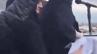Parchi Shareef ki bati parchi nikli ????????