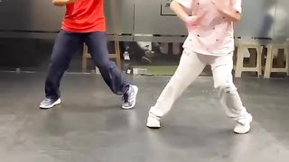 Pathan song dance by AkshitaGoel #pathan #jhoomejopathaan #dance #shorts