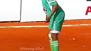 Funny Football Moment #08