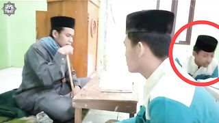 Santri lagi baca al_quran