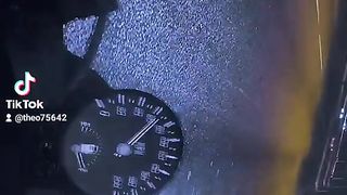 Moto+musique+dans la nuit= incroyable ????
