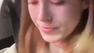 She gotta be banned from starbucks