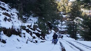 Snow fall in kashmir