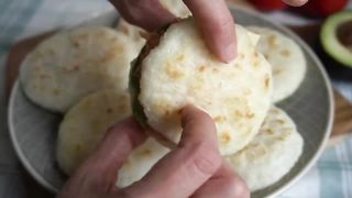 JUST COOKED RICE! RICE AREPAS (without flour BREAD) | Economical recipe