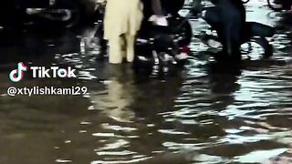 Karachi mein Barish ????