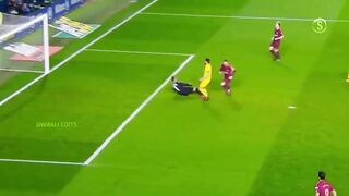 Moment that needs explaination_lionel messi
