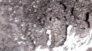 Каталитическое разложение перекиси водорода.