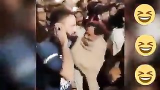 The clips make you smile all day