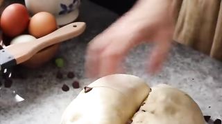 Cramique (Chocolate Brioche Bread)