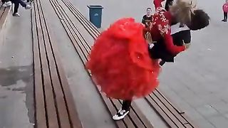 show yaparken herkes düşecek????