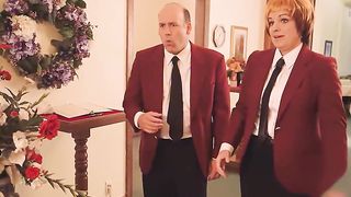 A hilarious two-minute skit!