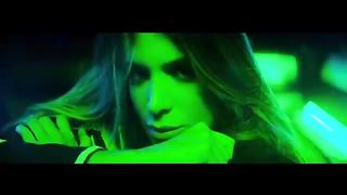 Casper,_Nio_García,_Darell,_Nicky_Jam,_Bad_Bunny,_Ozuna_-_Te_Bote_Remix__Video_Oficial_(360p).