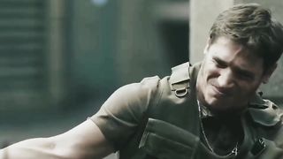hollywood-move-clip