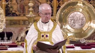 Huge fart interrupts kings coronation