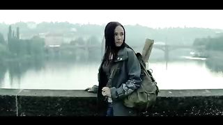 Numb__Official_Music_Video__[4K_UPGRADE]_–_Linkin_Park(360p).