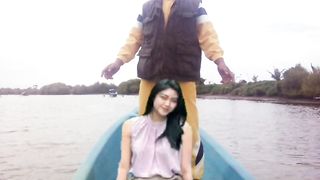 Berperahu/Boating/Kataniye na lodkakh