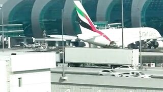 Dubai Airport RunWay Dubai Vlog