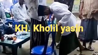 orang berilmu pasti faham kh. kholil yasin
