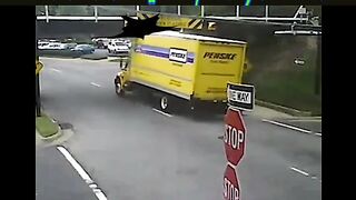 Kecerobohan di jalan